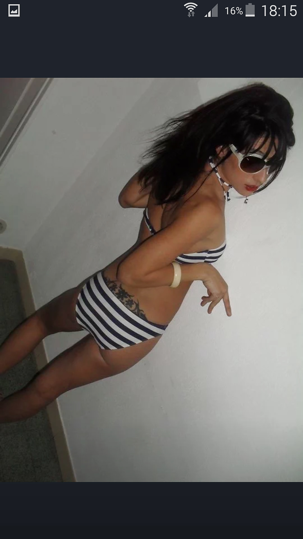 Moment coquin pour un beau mec imaginatif qui bande pour une esthéticienne de 27 ans